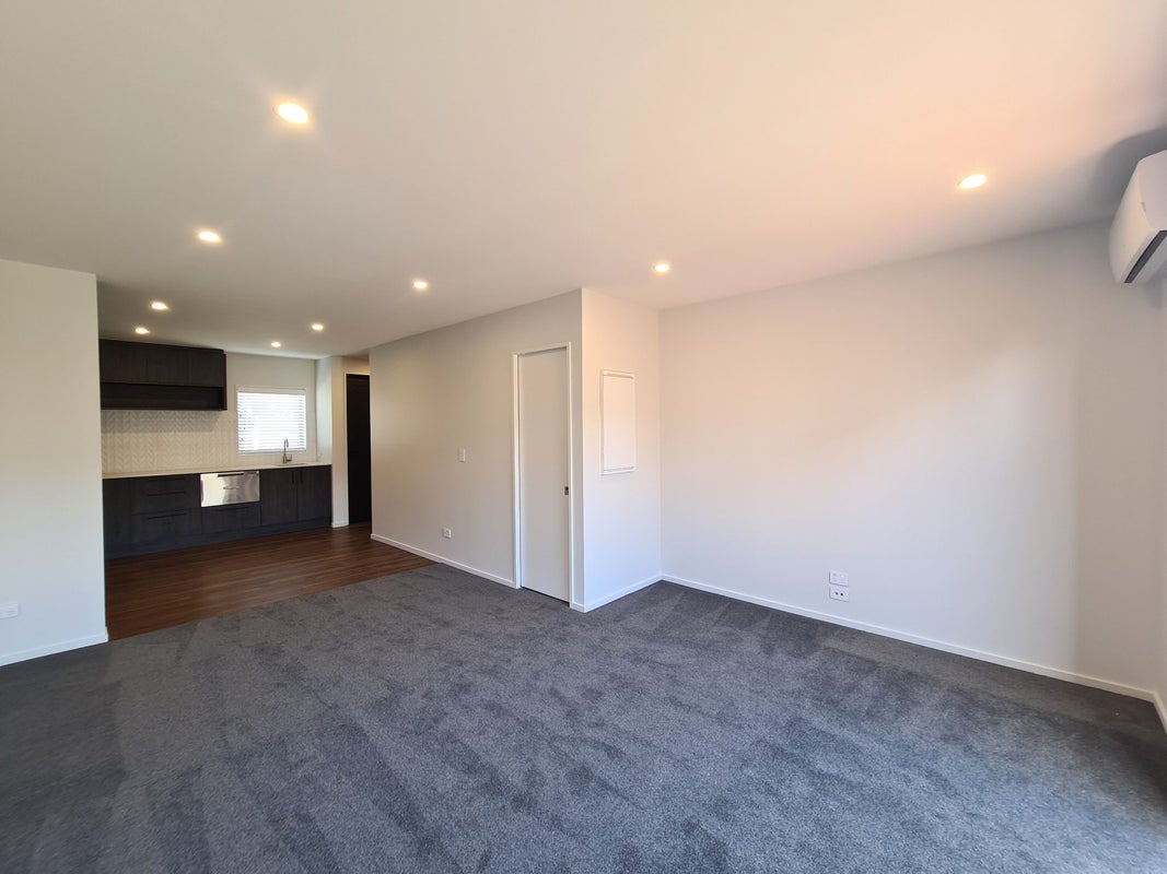 2/27 New Brighton Road, Shirley, Christchurch - Carousel 2
