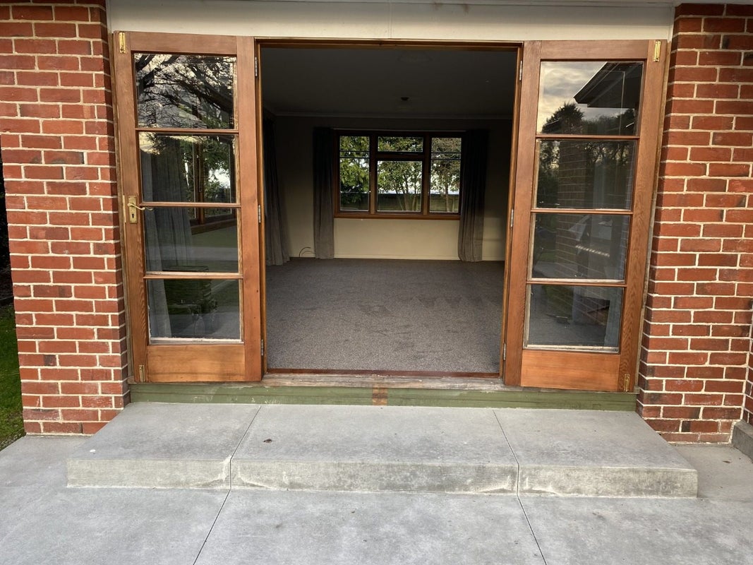 11 Beeby Road, Orari - Carousel 2