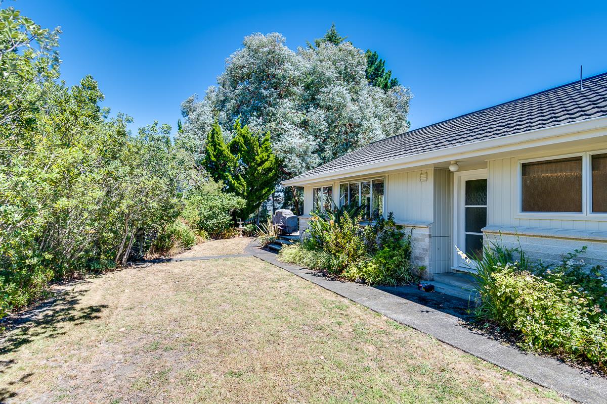 117 Eskdale Drive, Bay View, Napier - Carousel 2