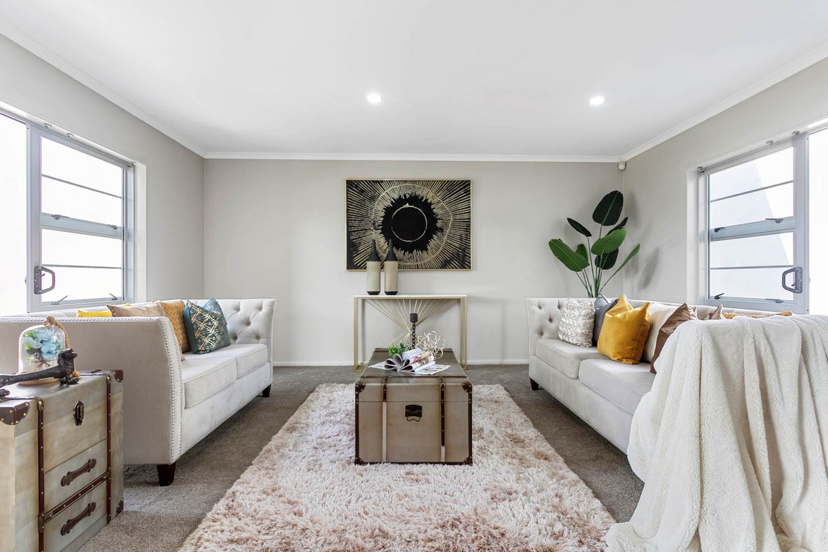 7 Savona Drive, Flat Bush, Auckland - Carousel 2