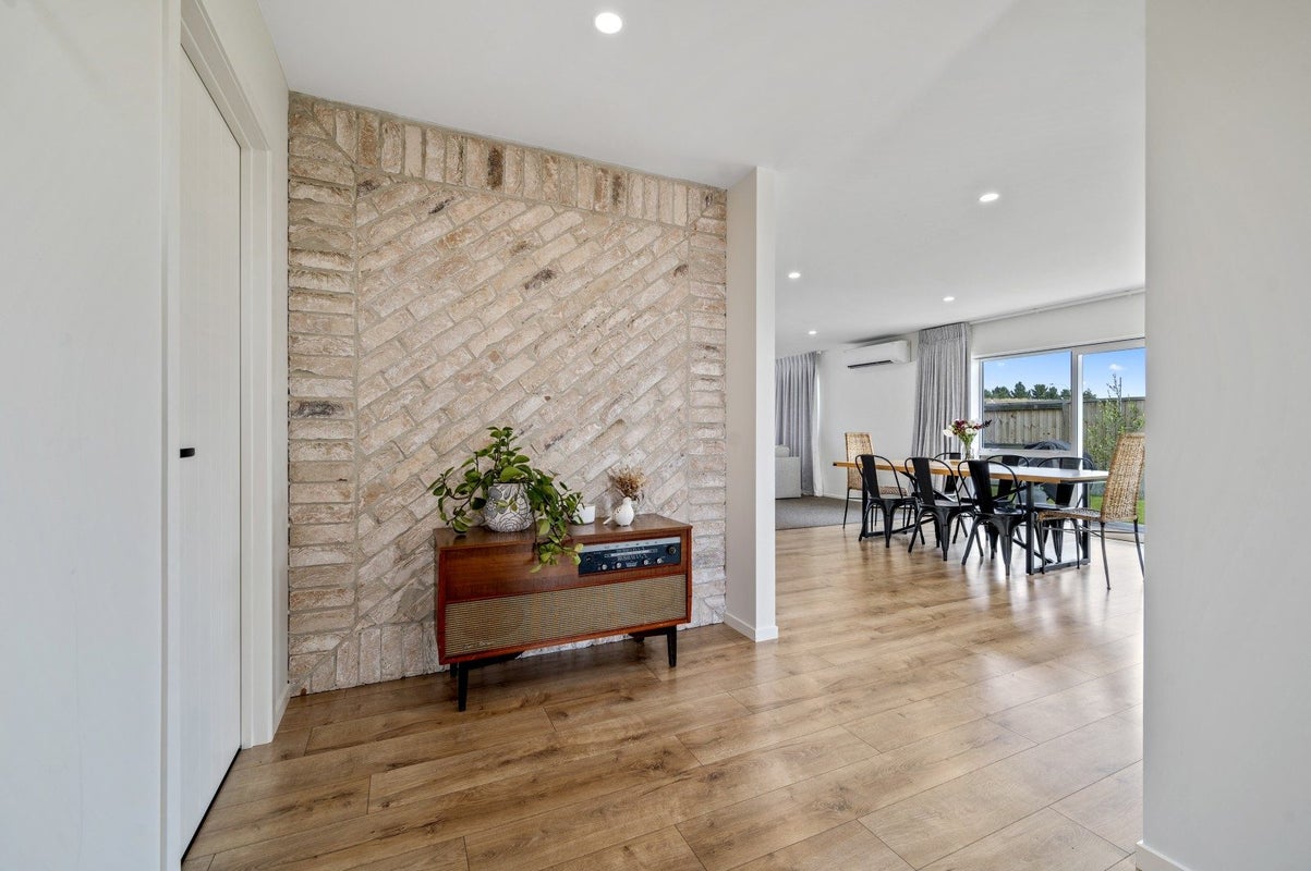 6 Puka Place, Wharewaka, Taupo - Carousel 2