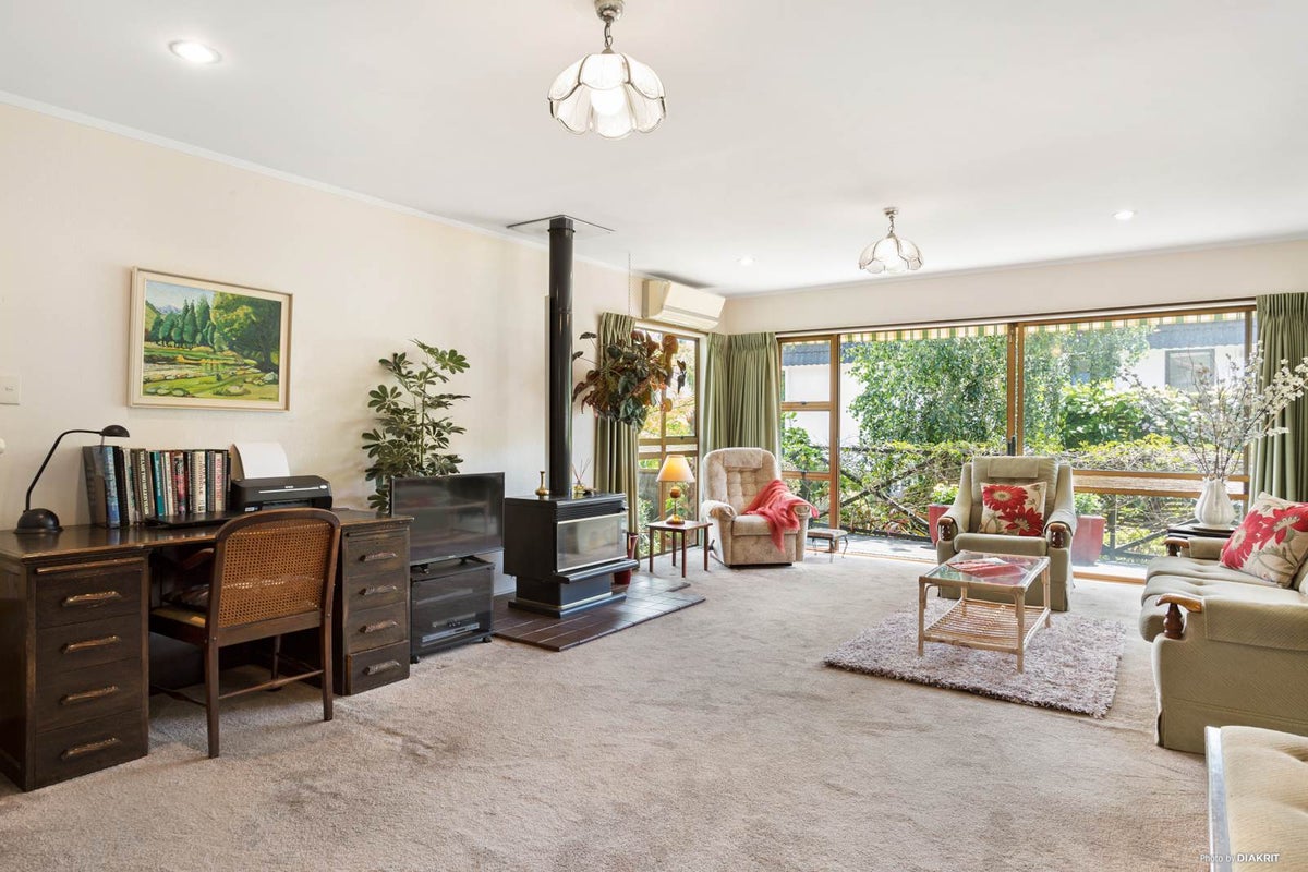 42 Waiau Street, Torbay, Auckland - Carousel 2