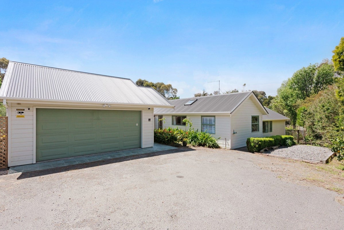 19 Sea Poppy Way, Otaihanga, Paraparaumu - Carousel 2