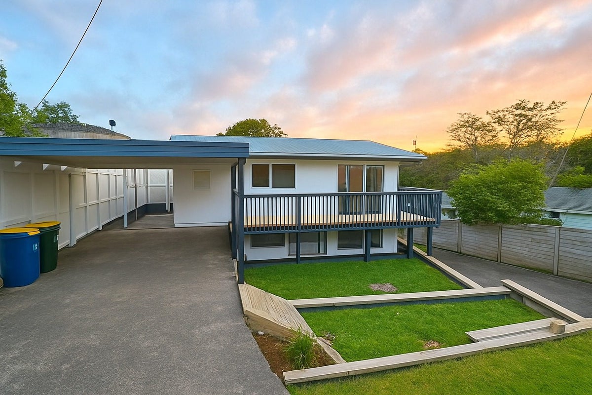 25 Wharf Road, Albany, Auckland - Carousel 1