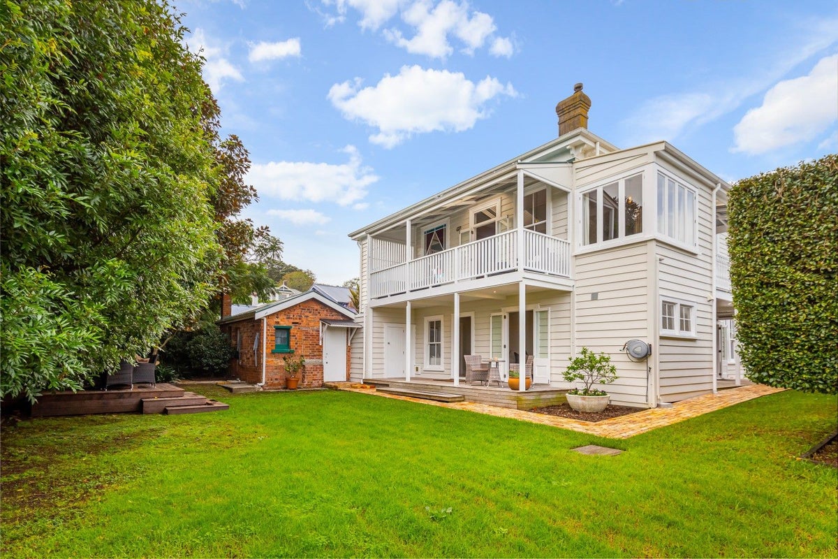 19 Buchanan Street, Devonport, Auckland - Carousel 2