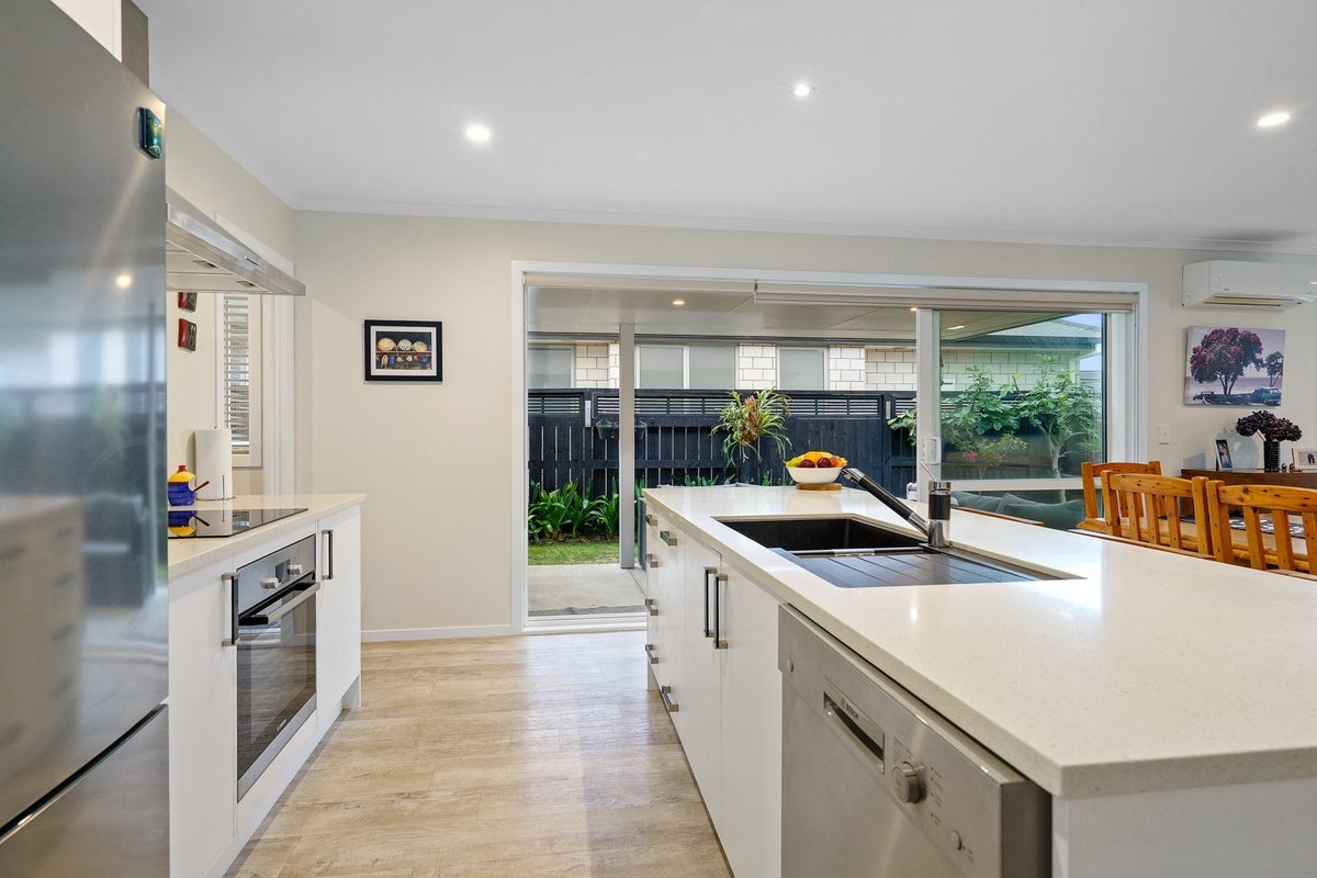 53 Kingdon Street, Leamington, Cambridge - Carousel 2