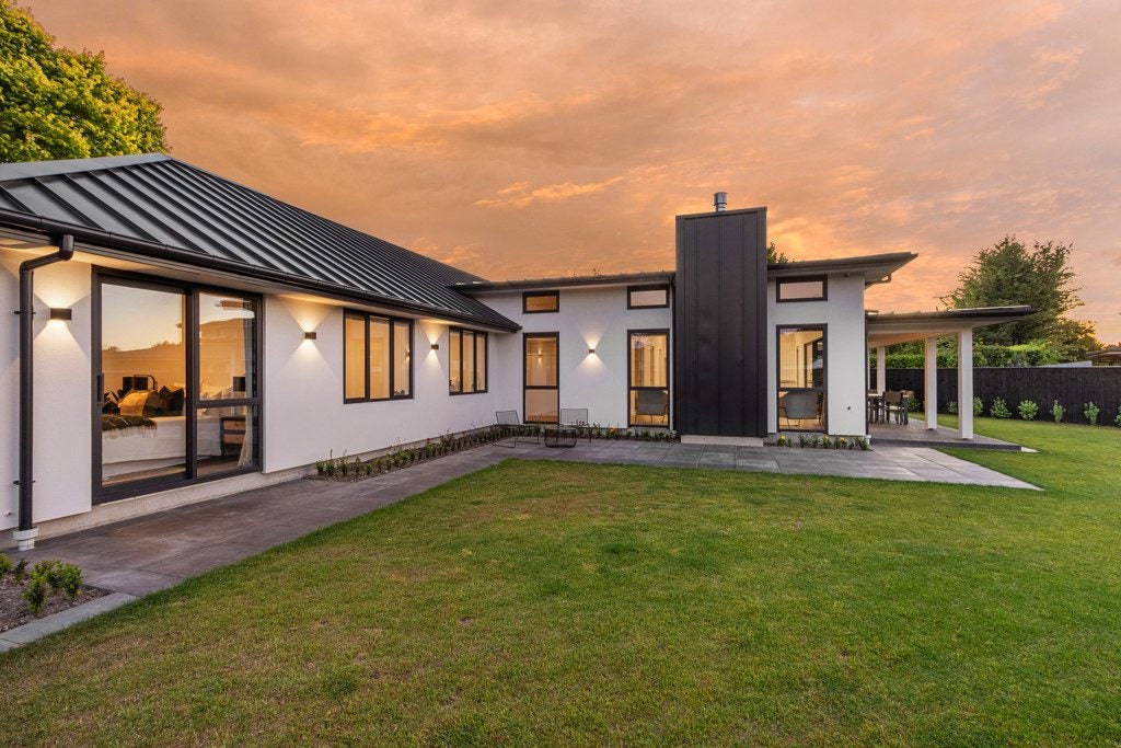 1 Haughey Drive, Mairehau, Christchurch - Carousel 2