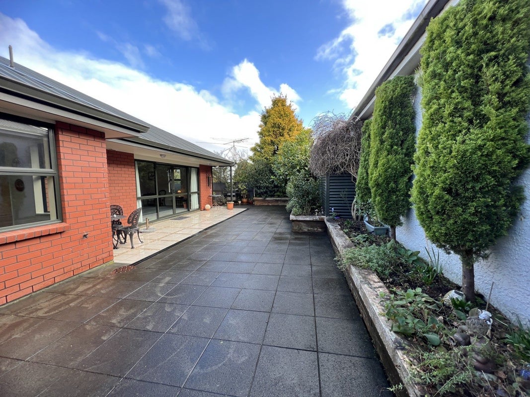 116 Windsor Street, Windsor, Invercargill - Carousel 2