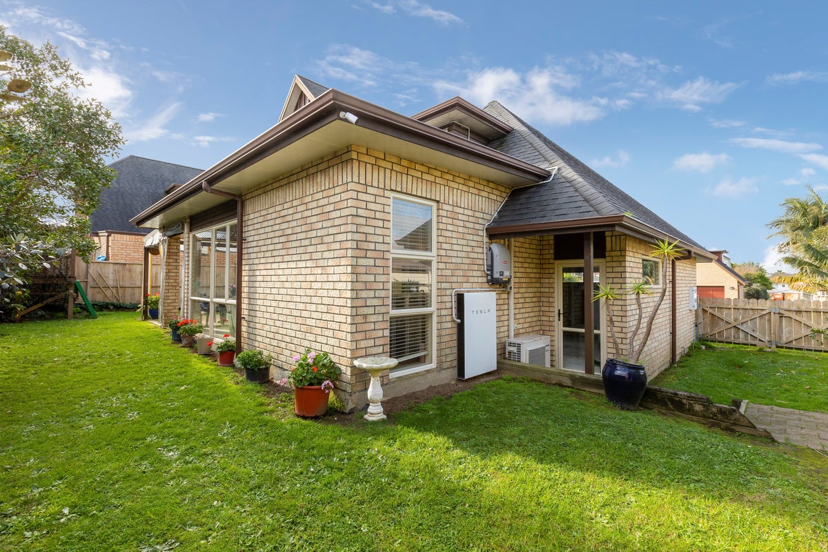 2/0 Athens Road, Onehunga, Auckland - Carousel 2