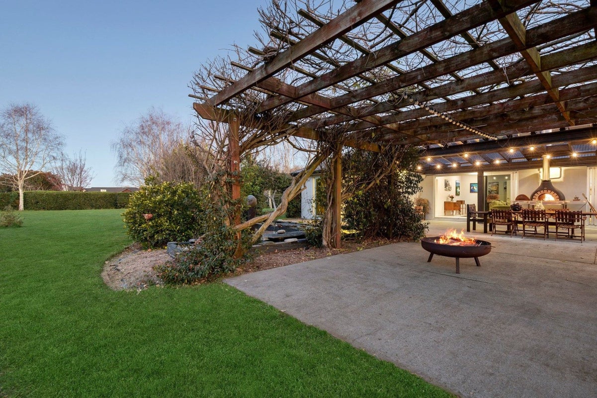 7 Beckside Close, Matangi, Hamilton - Carousel 2