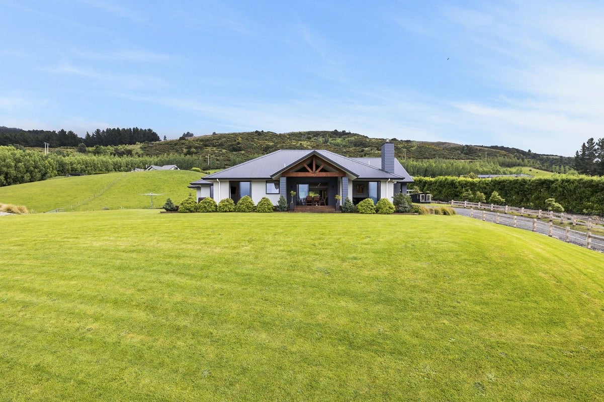 34 Tara Hills Drive, North Taieri, Mosgiel - Carousel 34