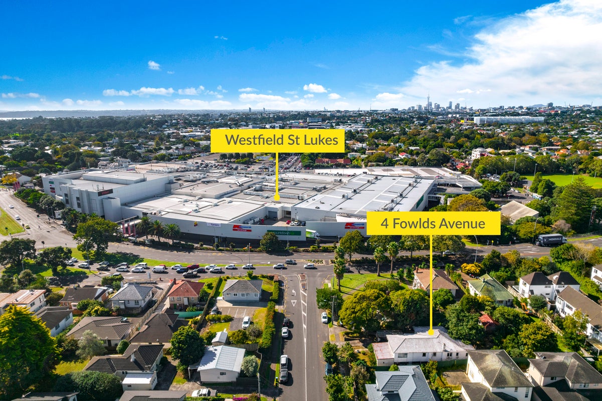 4 Fowlds Avenue, Sandringham, Auckland - Carousel 1