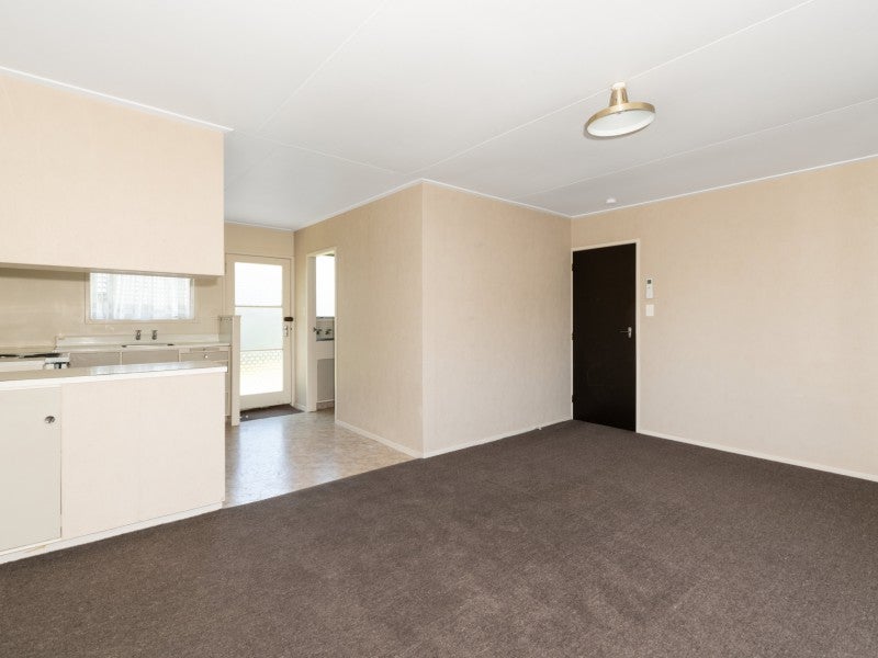 2A Slade Street, Greerton, Tauranga - Carousel 2