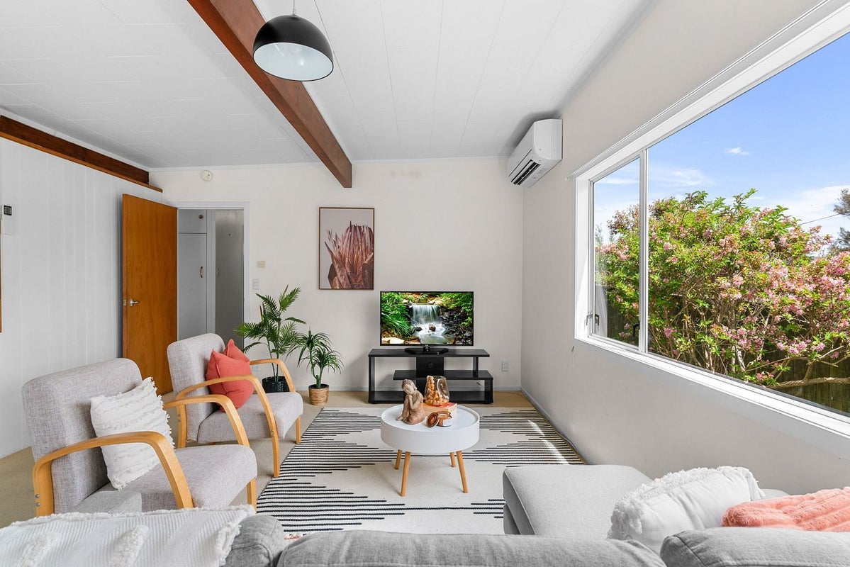 39 Shoebridge Crescent, Whangarei - Carousel 1