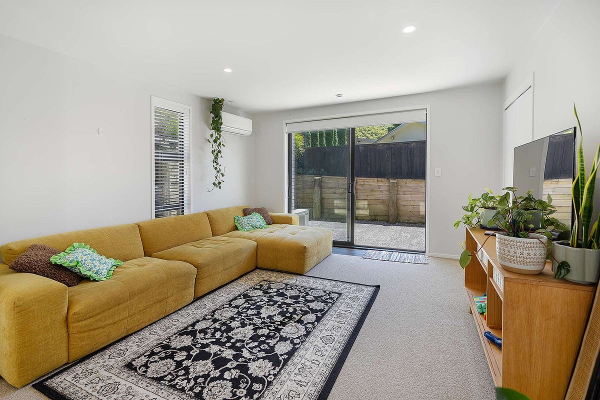 36 Seventh Avenue, Tauranga, Tauranga - Carousel 2