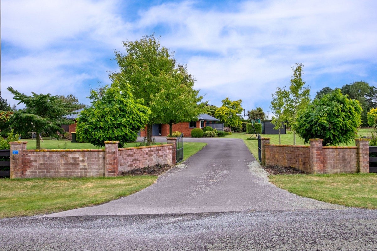 51 McGrath Road, Elgin, Ashburton - Carousel 2