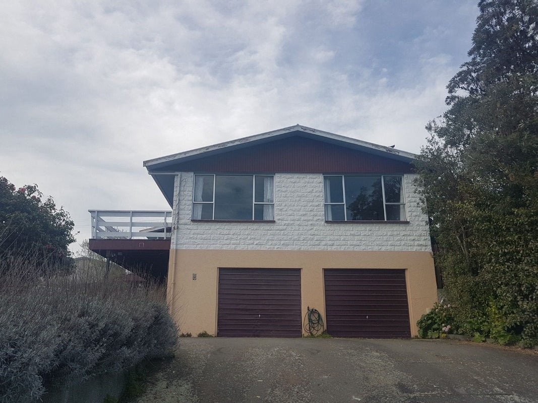 15 Glenwood Avenue, Highfield, Timaru - Carousel 1