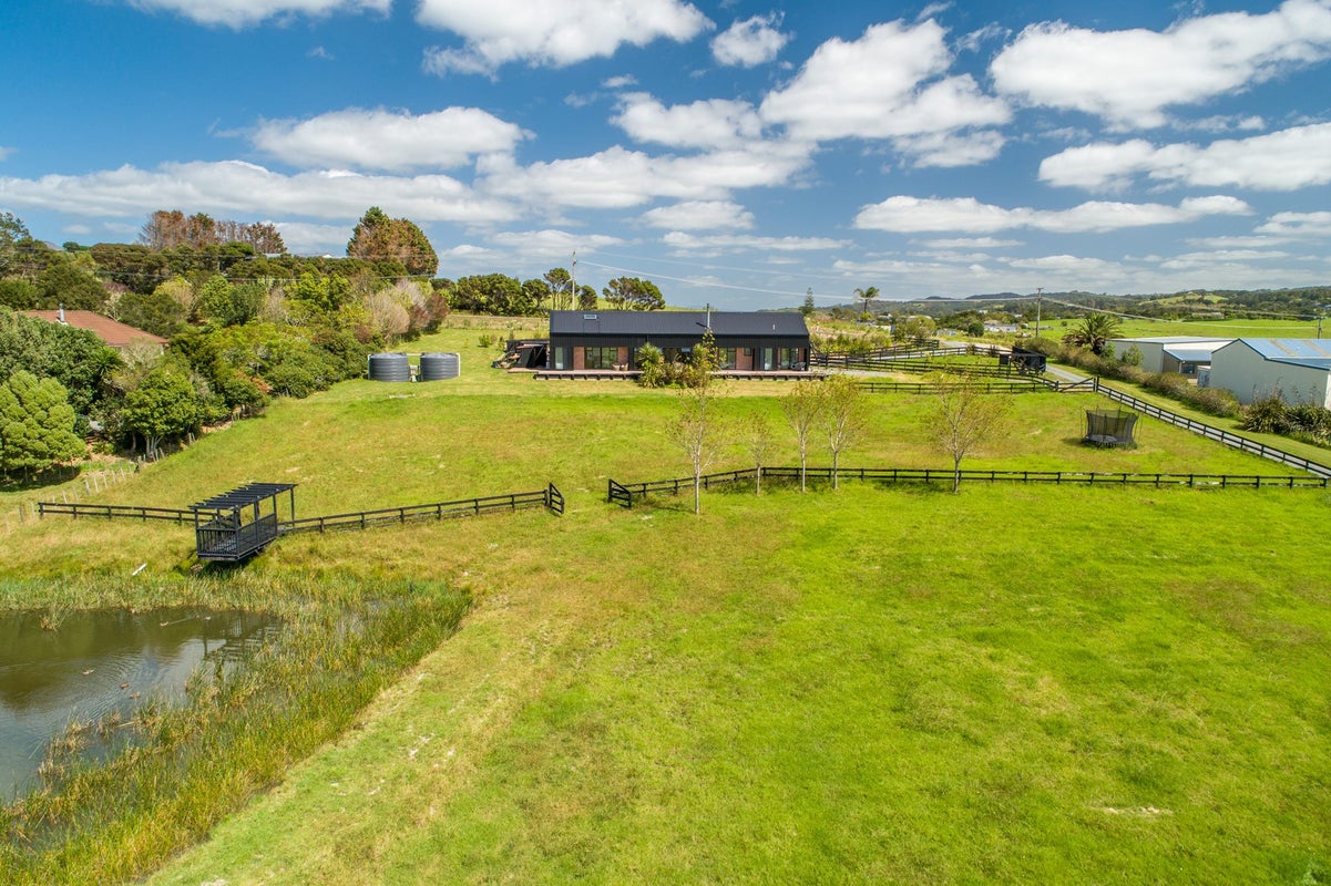 1465 Whangarei Heads Road, Whangarei - Carousel 2