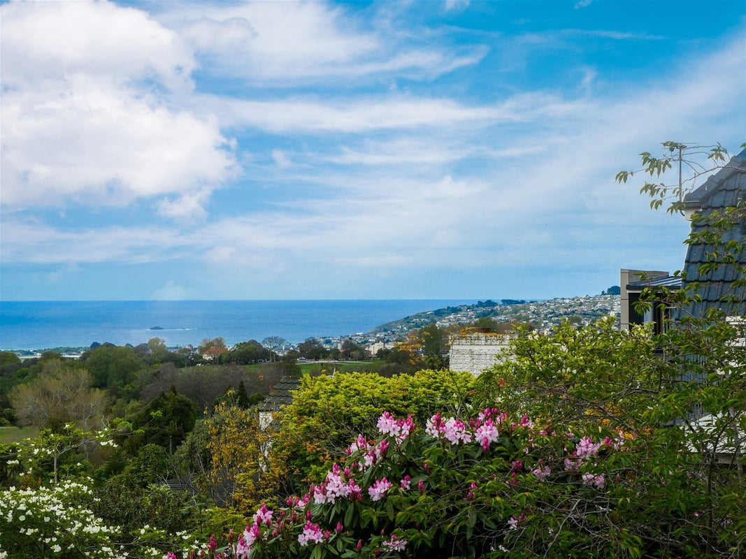 4 Alison Crescent, Belleknowes, Dunedin - Carousel 11
