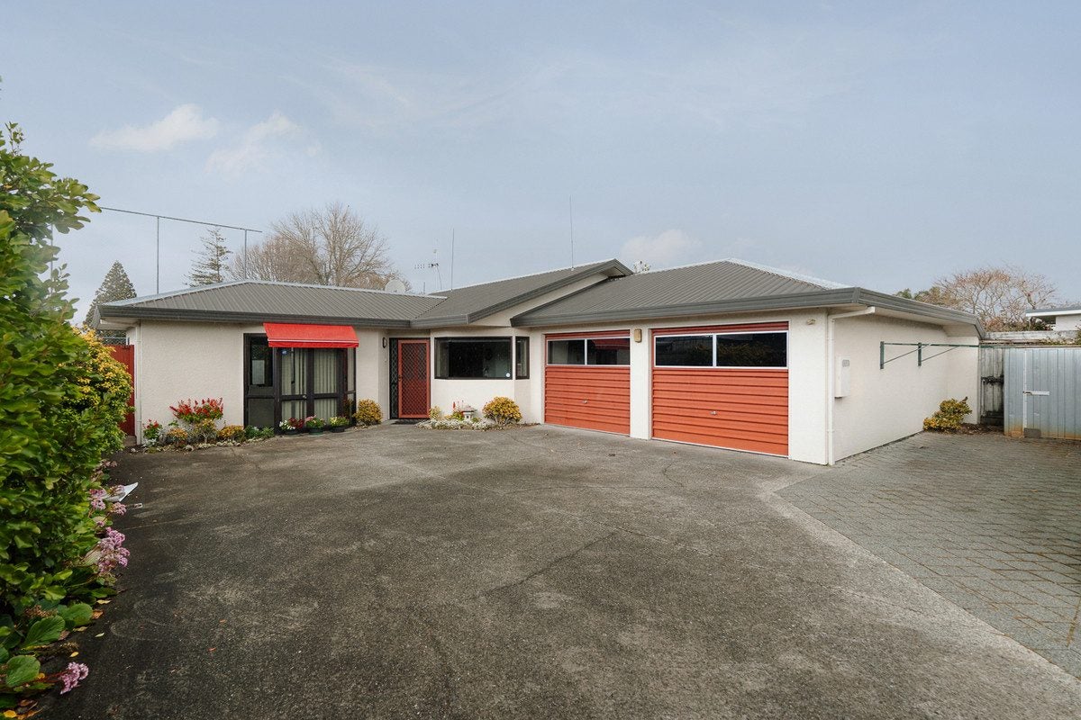 456B Devonport Road, Tauranga South, Tauranga - Carousel 1