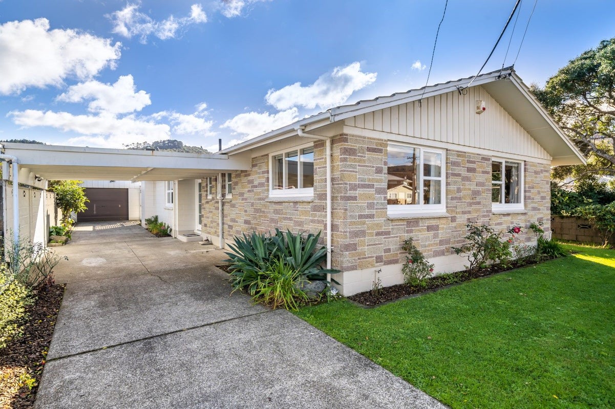 175 Taita Drive, Avalon, Lower Hutt - Carousel 2