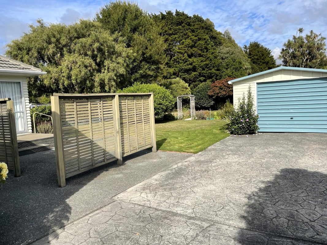 67 Brentwood Street, Trentham, Upper Hutt - Carousel 14