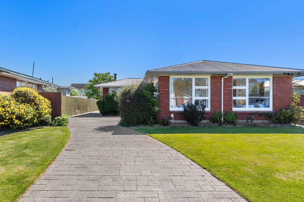 20 Fairford Street, Bishopdale, Christchurch - Carousel 1