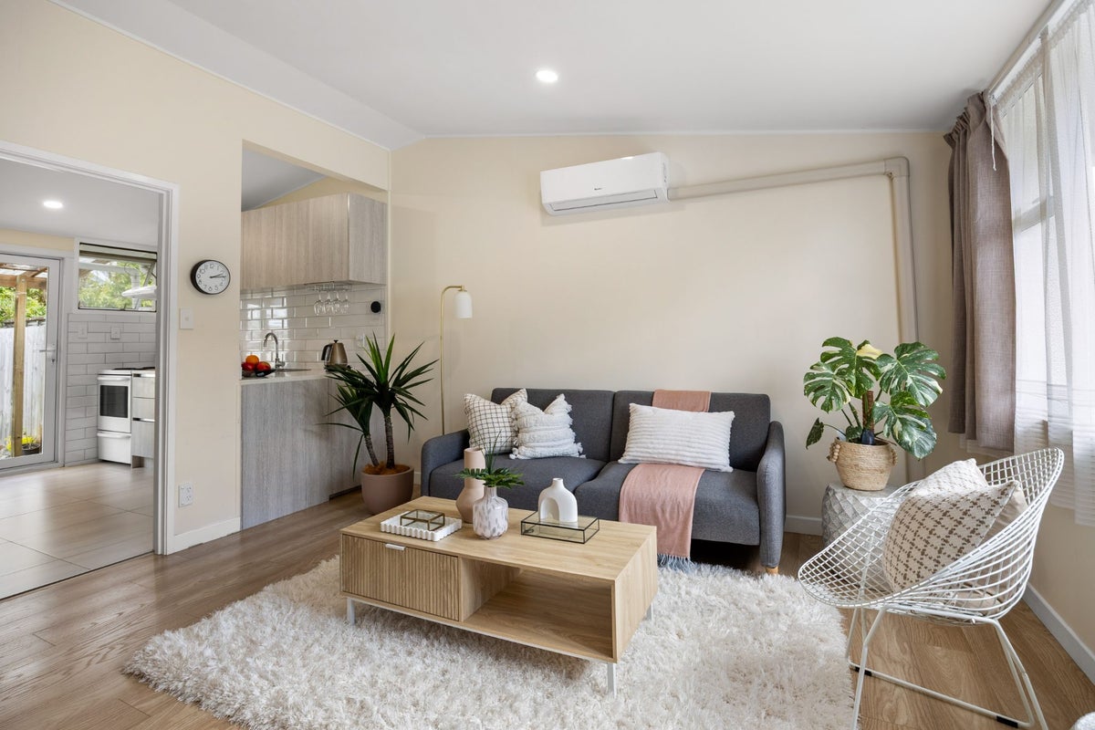 5/65 Mariri Road, Onehunga, Auckland - Carousel 1