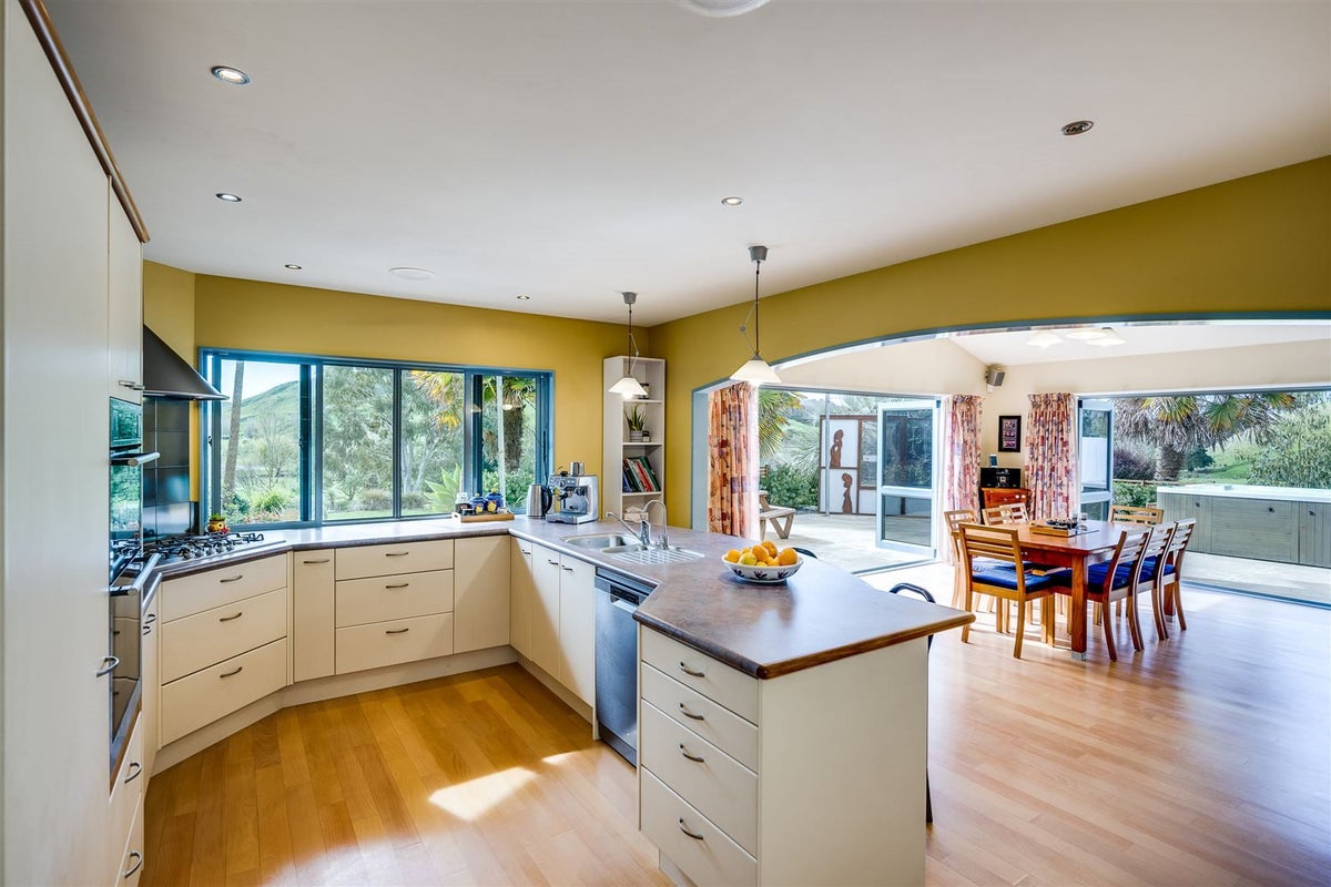 409 Seafield Road, Eskdale, Napier - Carousel 2