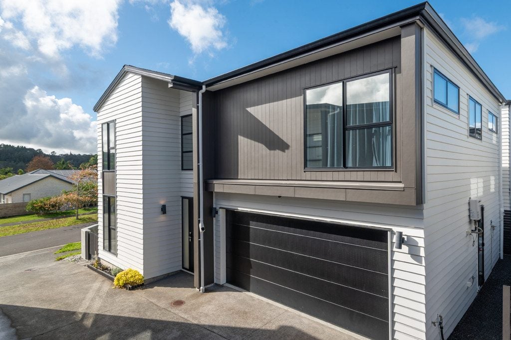 1D Lemon Grove Lane, Greenhithe, Auckland - Carousel 2