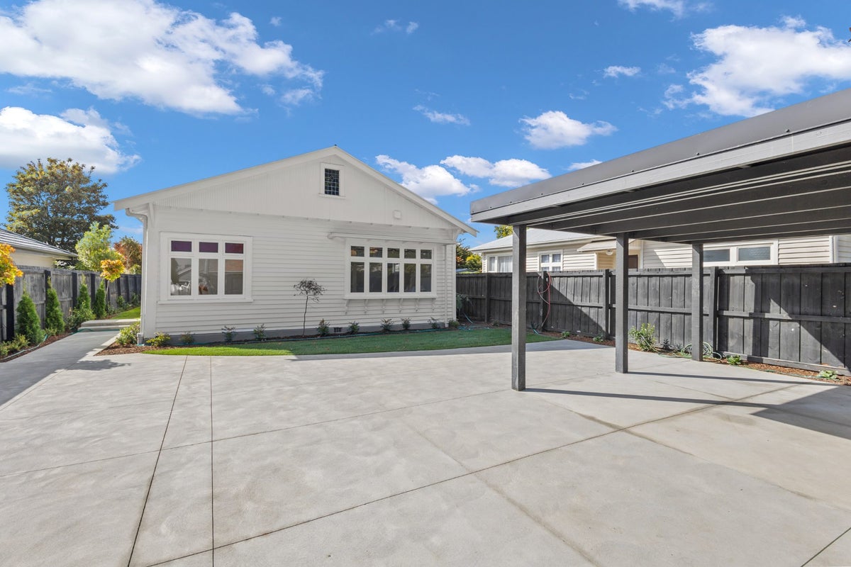 28 North Parade, Richmond, Christchurch - Carousel 1