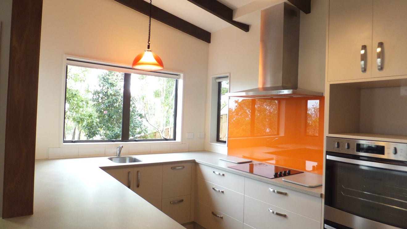 2/14 Clementine Lane, Mount Pleasant, Christchurch - Carousel 1