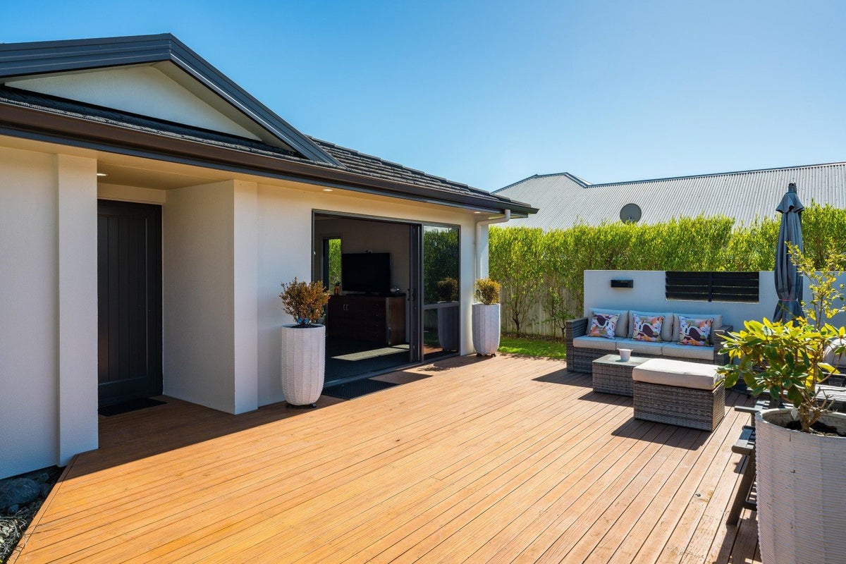 134 Victory Drive, Wharewaka, Taupo - Carousel 1