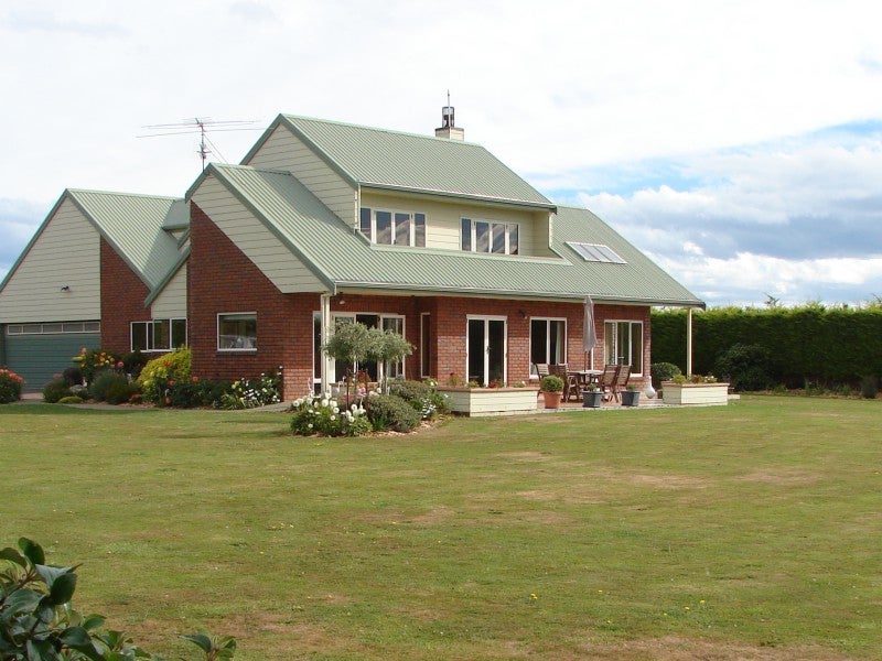 29 Beaconsfield Road, Lorneville, Invercargill - Carousel 1