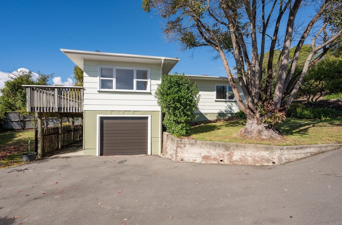 3 Hutson Street, Toi Toi, Nelson - Carousel 1