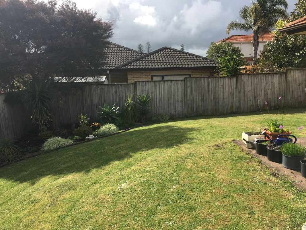 10 Craigavon Drive, East Tamaki, Auckland - Carousel 2