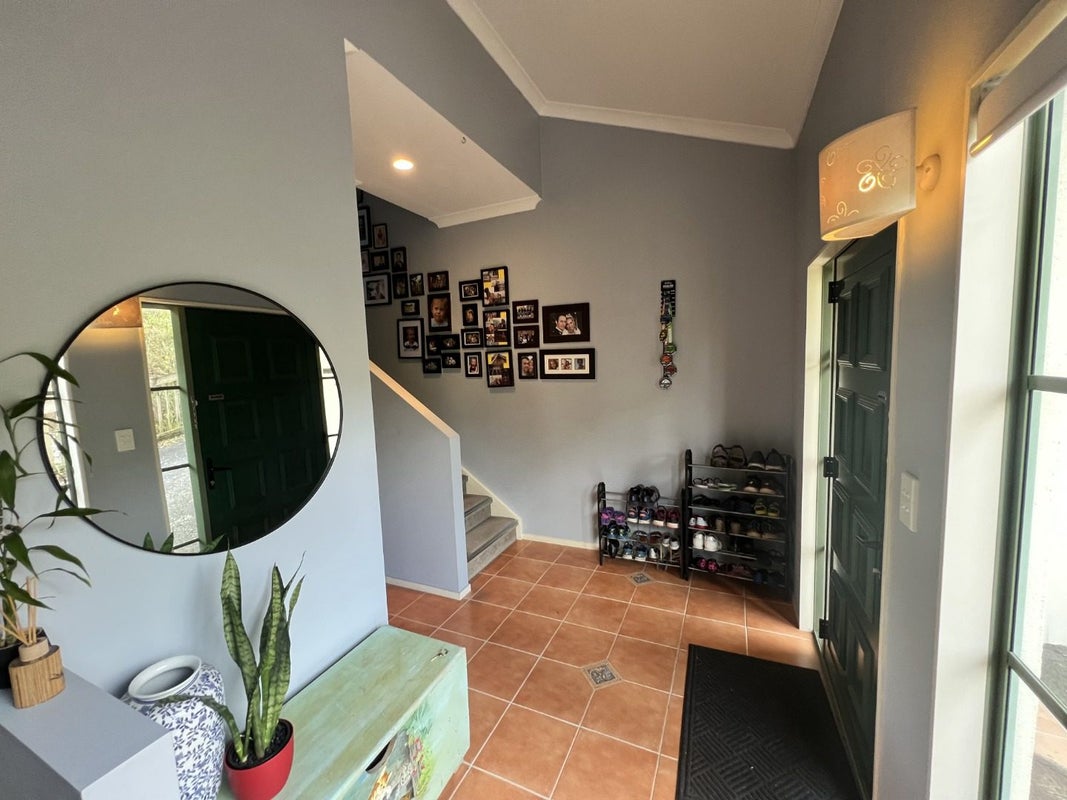 62B Arran Road, Browns Bay, Auckland - Carousel 2