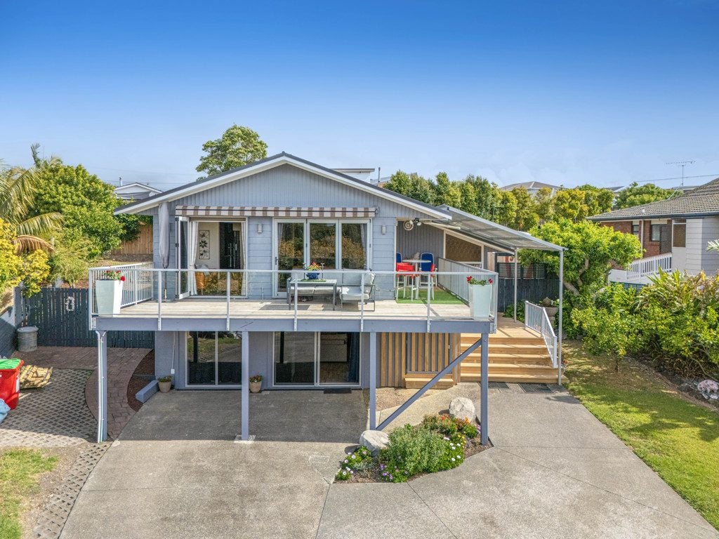 6 Rakino Avenue, Manly, Whangaparaoa - Carousel 2