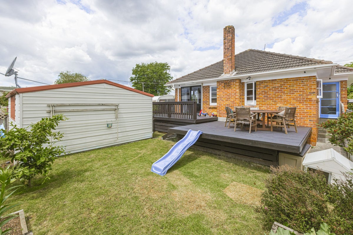 1/17 King Edward Avenue, Papakura, Auckland - Carousel 2