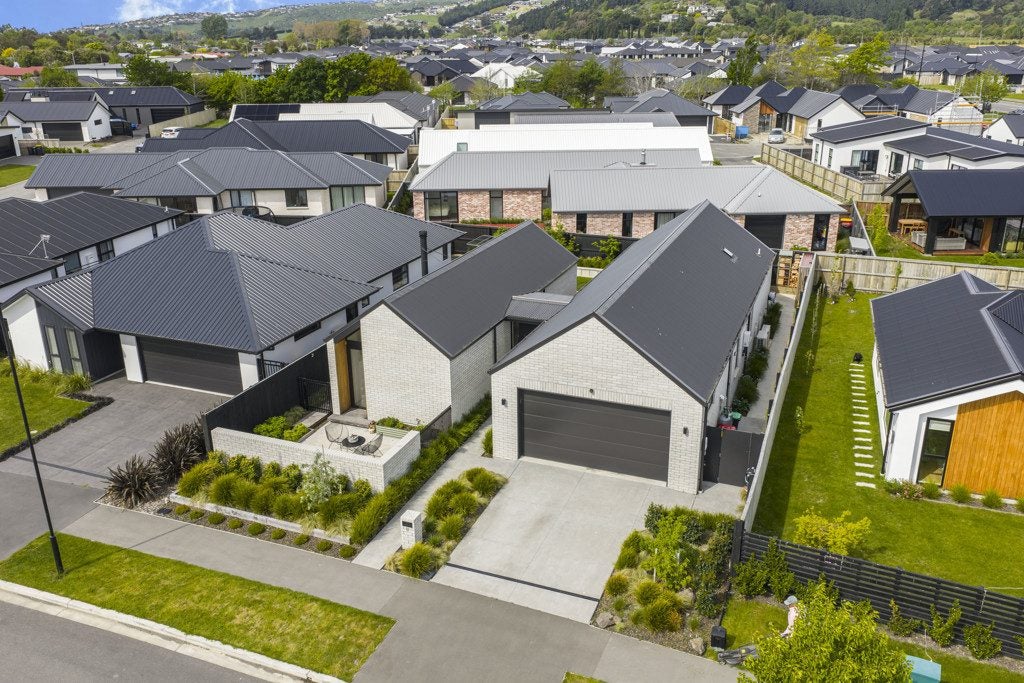 11 Jack Rogers Road, Halswell, Christchurch - Carousel 21