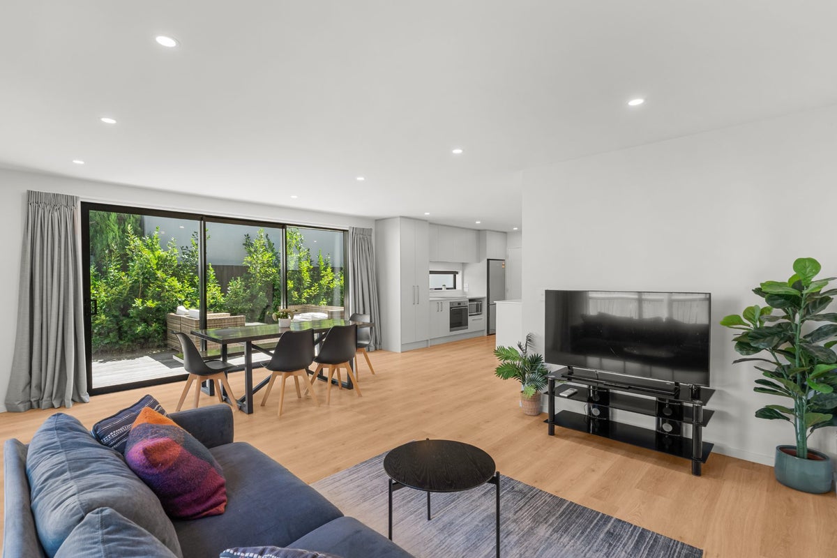 12/143 Cranford Street, St Albans, Christchurch - Carousel 2