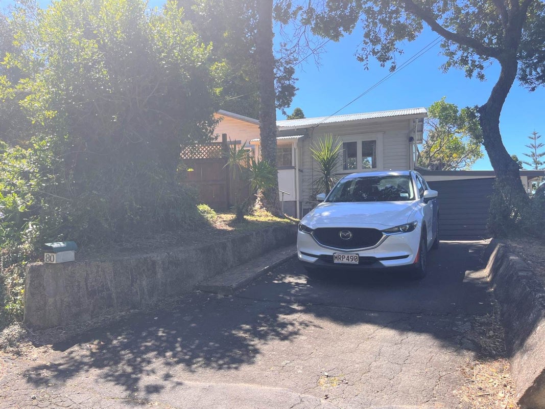 80 Kauri Point Road, Laingholm, Auckland - Carousel 18