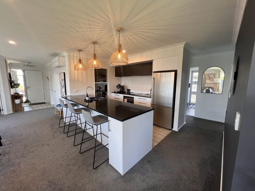 7 Sarah Street, Marshland, Christchurch - Carousel 2