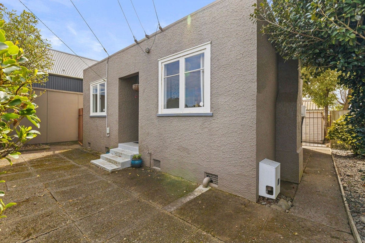 22 Boyd Avenue, Aramoho, Whanganui - Carousel 2