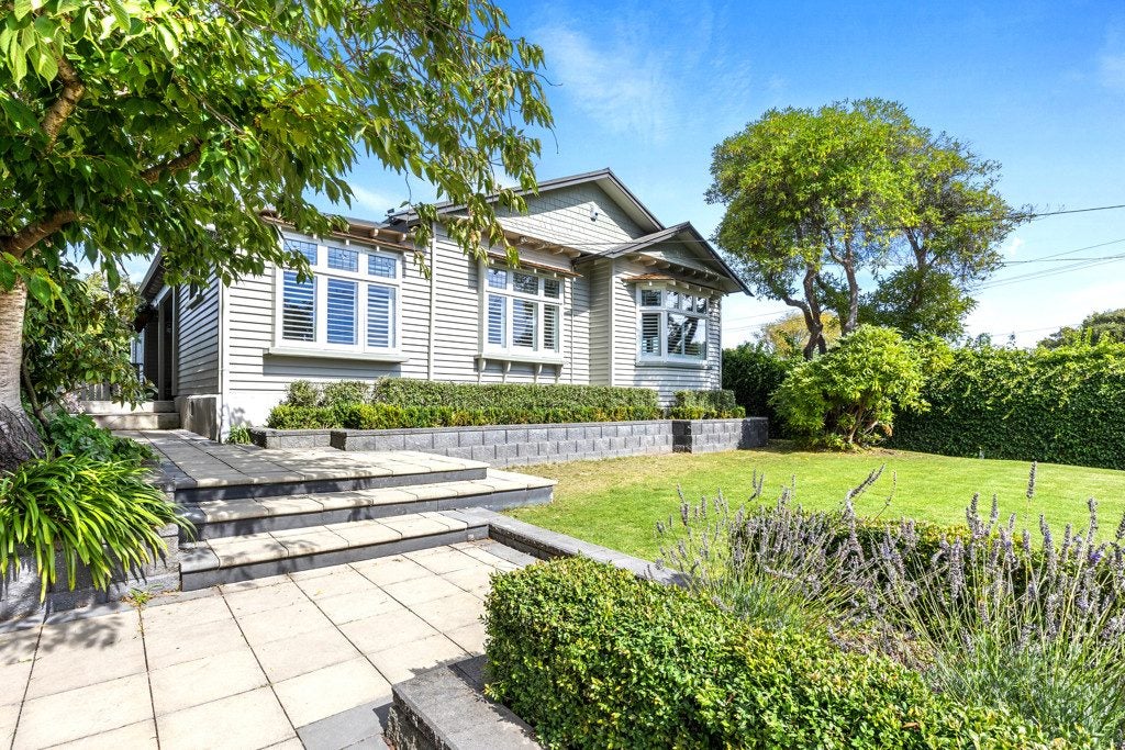 20 Locarno Street, Opawa, Christchurch - Carousel 1