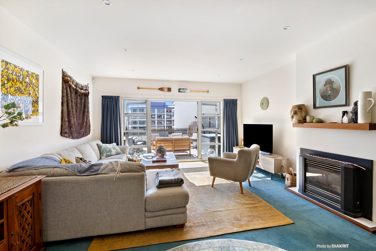 23/77 Tory Street, Te Aro, Wellington - Carousel 2
