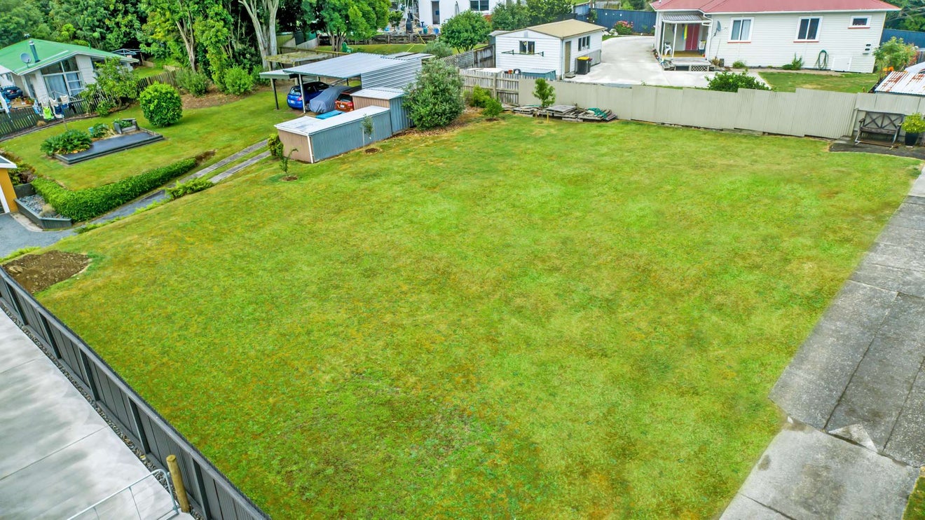 31A Prospect Avenue, Tirau, Tirau - Carousel 1