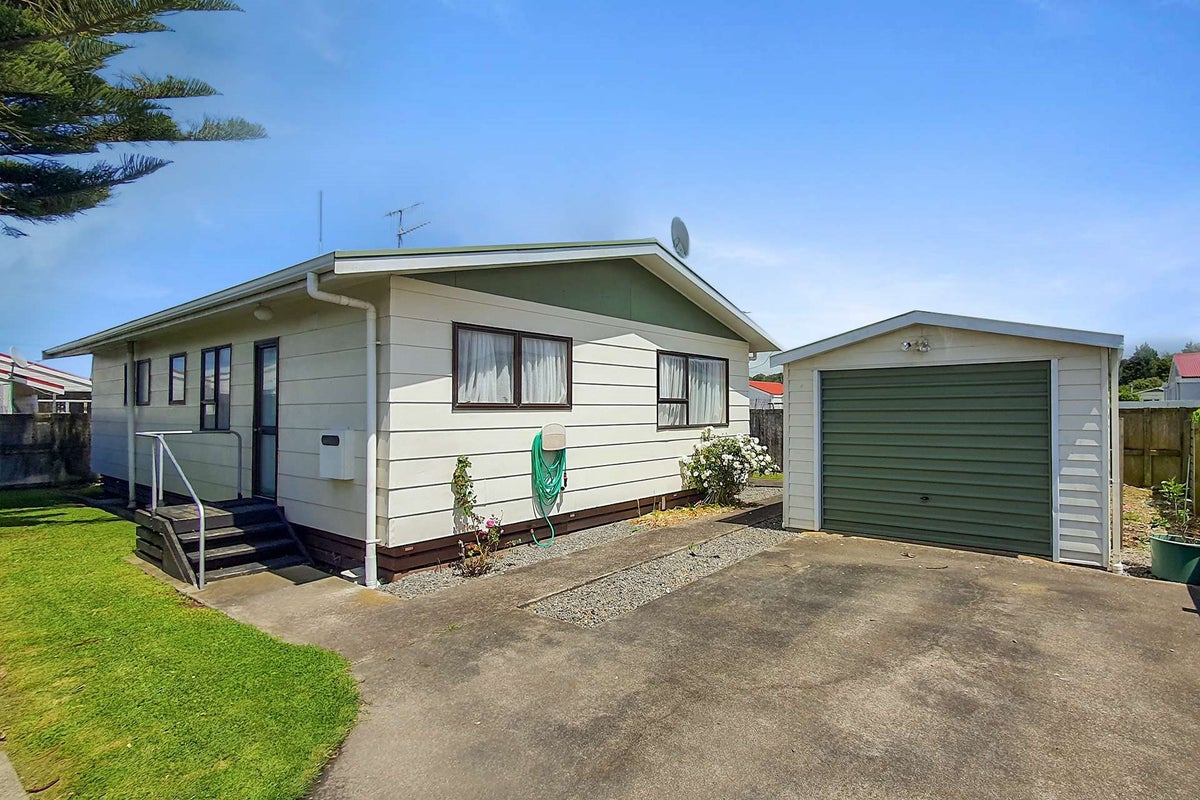 0 Sydney Terrace, Takapau, Takapau - Carousel 1