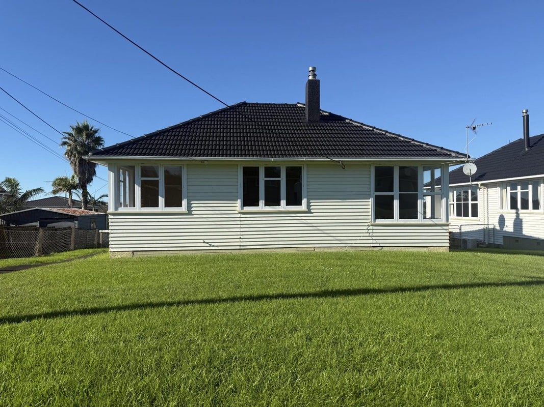 45 Marsden Street, Hauraki, Auckland - Carousel 1