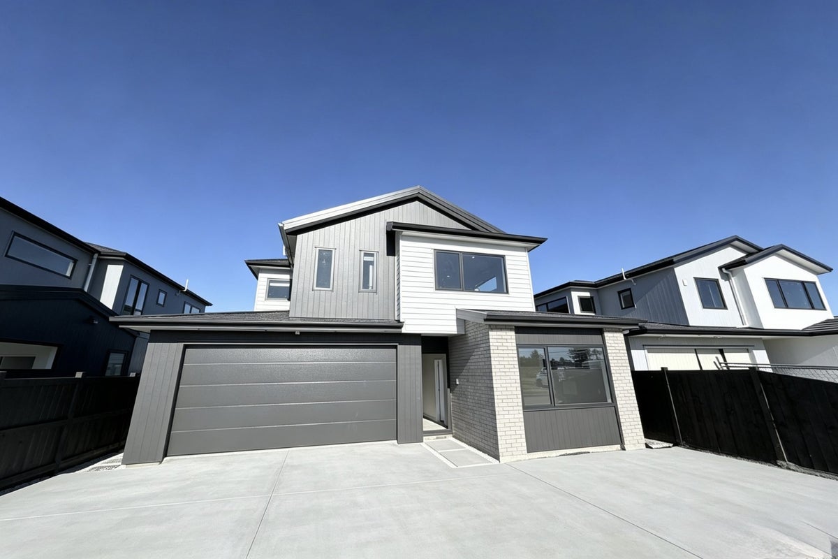 8 Songline Road, KARAKA - Carousel 2